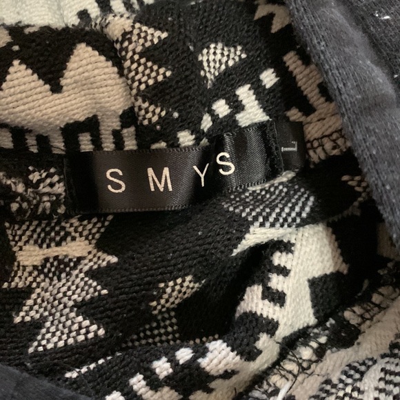 🪶 Aztec 🦅 black and white hoodie - Picture 3 of 6